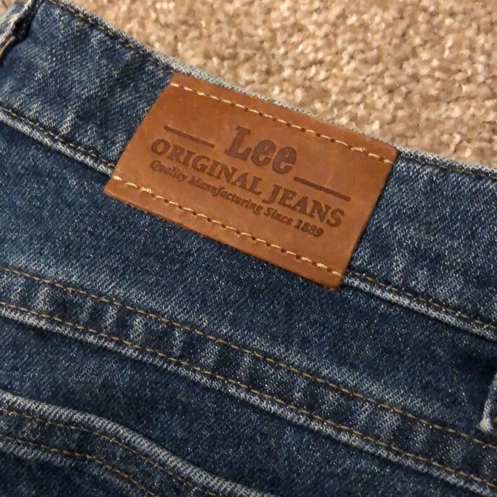 Lee 👖